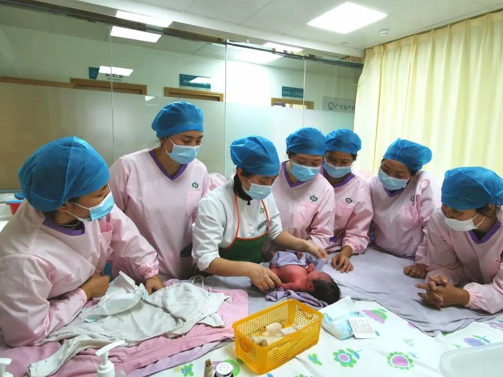 莘县妇婴监护型护送